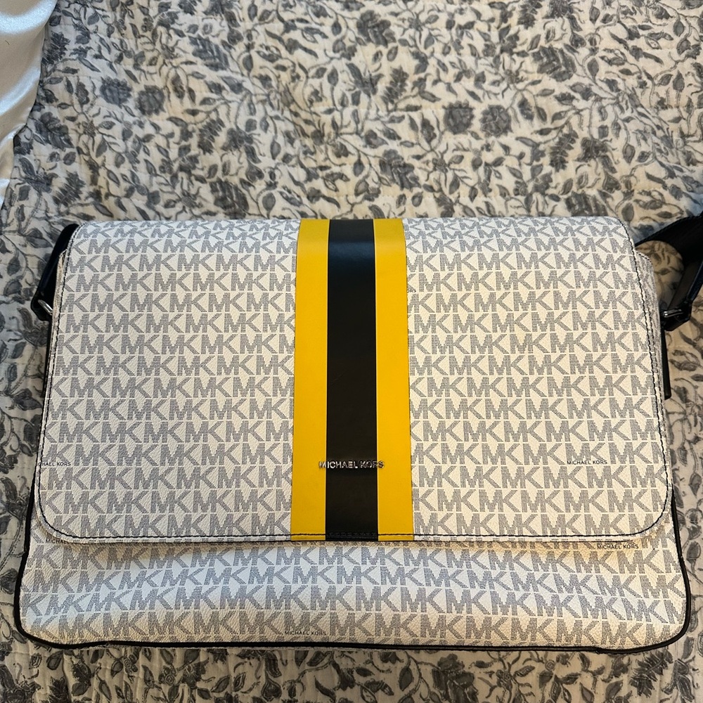 Michael Kors Monogram Laptop Bag